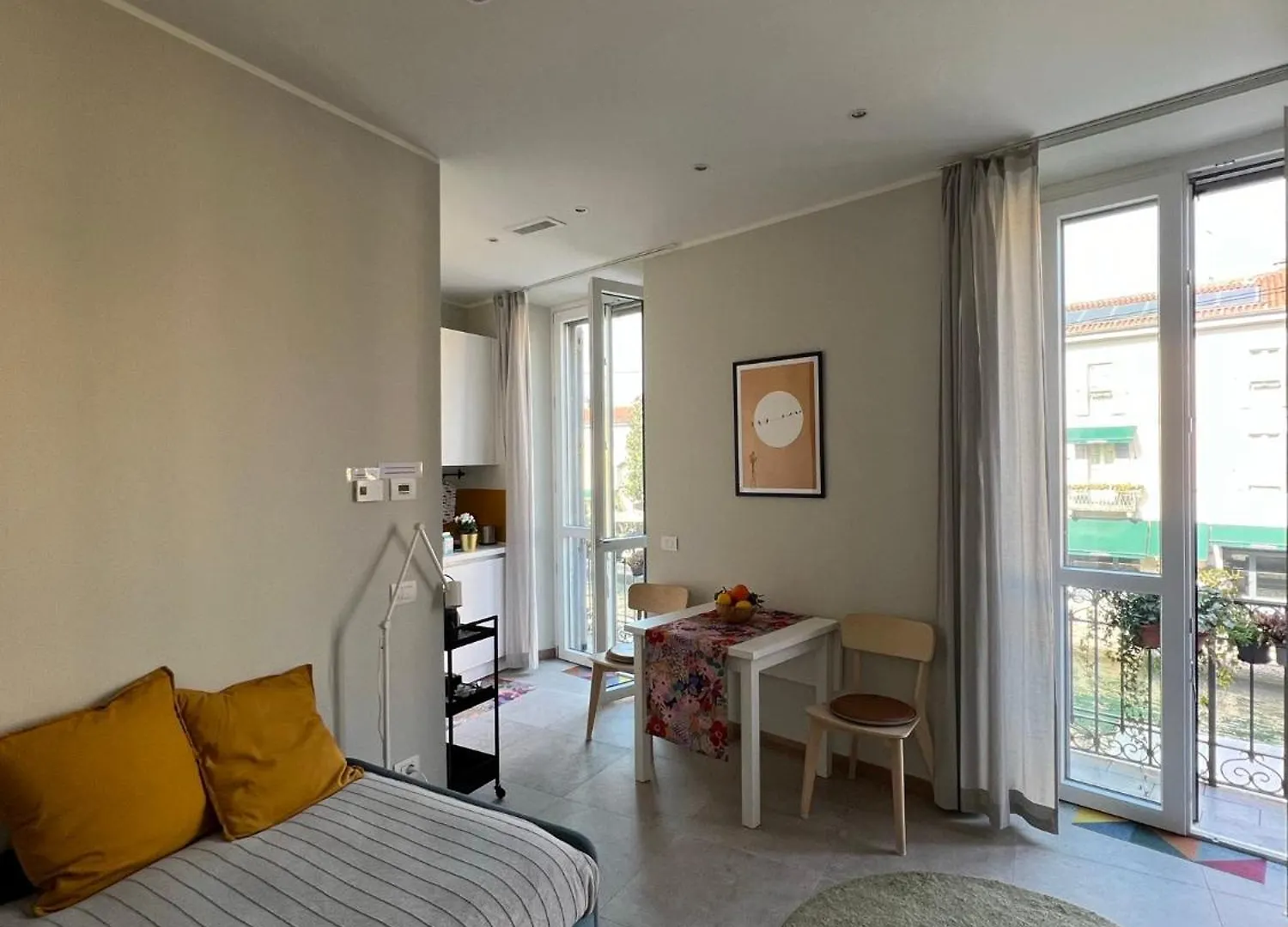La Casa Di Tessa - Navigli Apartments Mediolan